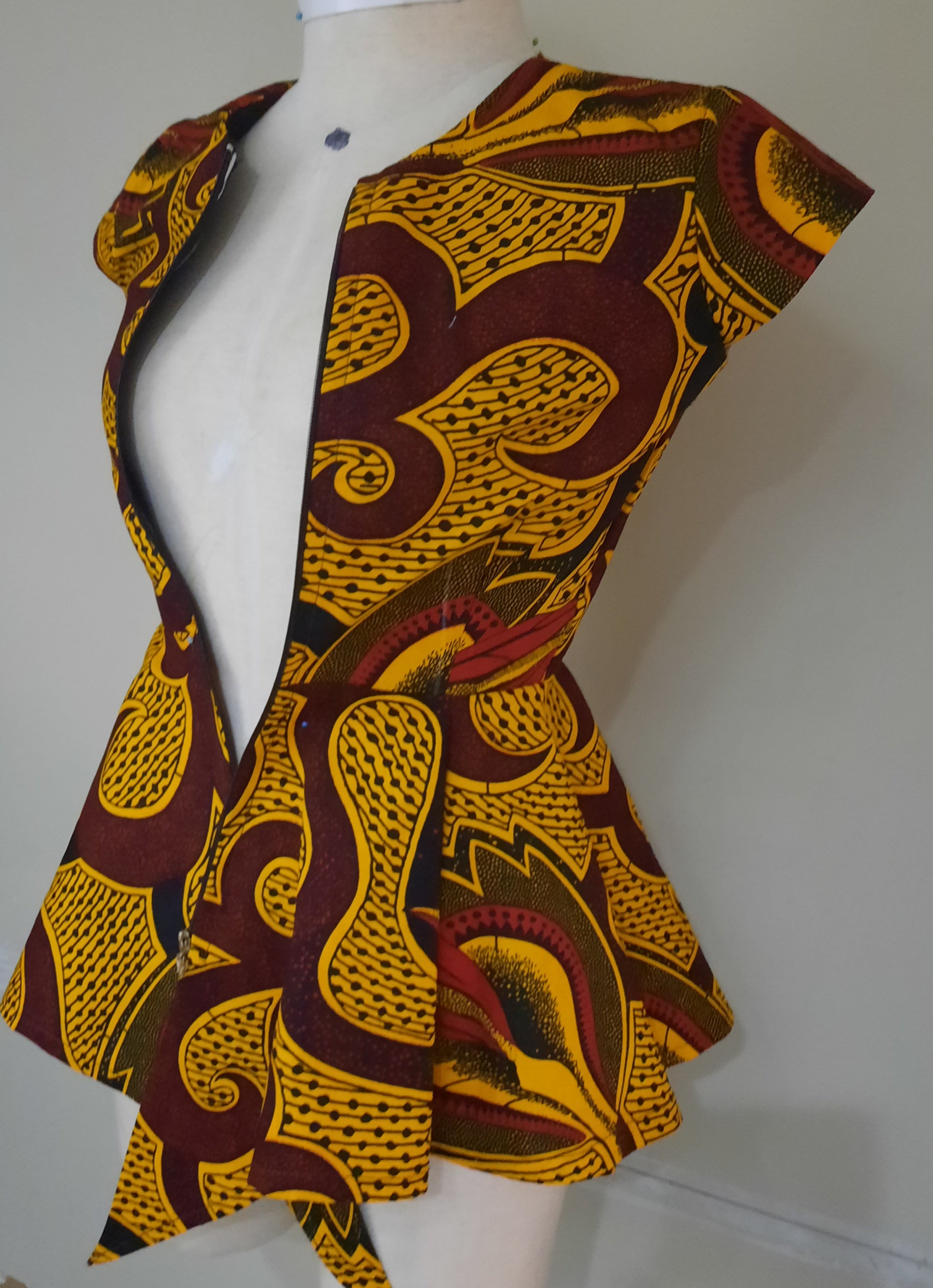 Elegant African Print Cup Sleeve  Peplum Top With Front Zipper.