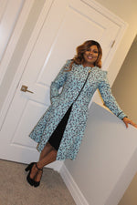 Load image into Gallery viewer, Gorgeous African Print Front Slit Jacket with Pockets and Front Zipper.
